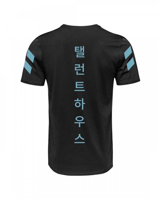 6 TH KOREAN T-Shirt